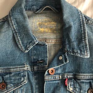 Levi’s denim jacket